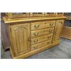 Image 2 : JAMESTOWN STERLING SOLID OAK 2-PIECE GLASSDOOR HUTCH W/ LINED CUTLERY DRAWER, ILLUMINATED