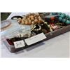 Image 1 : LOT OF VARIOUS JEWELLRY