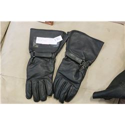 LADIES BLACK LEATHER GLOVES CHAPS AND JACKET