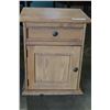 Image 1 : PINE NIGHTSTAND