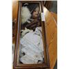 Image 2 : CASED ARMAN MARSAILLE DOLL
