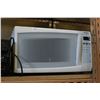 Image 1 : PANASONIC INVERTER MICROWAVE