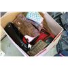 Image 3 : BOX OF PURSES