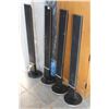 Image 2 : FOUR LG FLOOR SPEAKERS