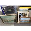 Image 1 : MIRROR AND 2 FRAMED VENICE PRINTS