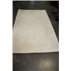 Image 2 : 5X7 WHITE AREA CARPET