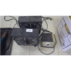 2 darkroom timers (Gray AB) and1 industrial timer