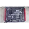 Image 2 : Husky socket and set