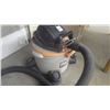 Image 2 : Rigid 22.5 wet/dry shop vac