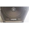 Image 2 : 2 large Yamaha speakers
