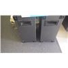 Image 3 : 2 large Yamaha speakers