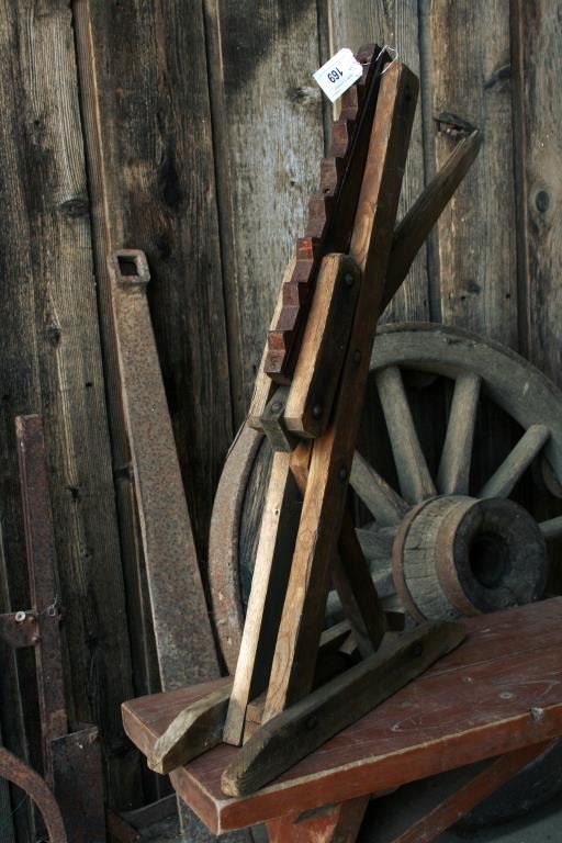 Antique Wagon Jack