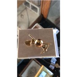 10kt prospectors pin