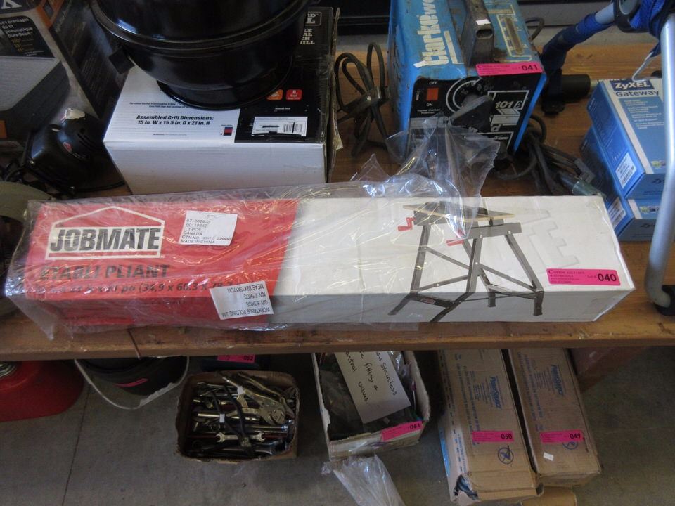 New Jobmate Folding Work Bench