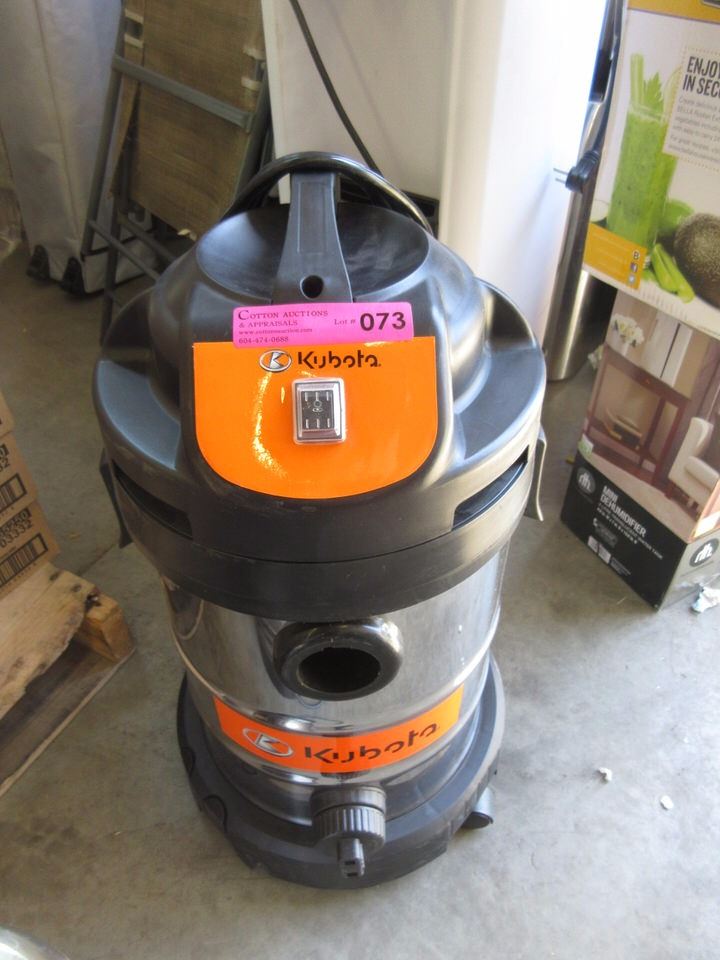 Kubota Wet/Dry Shop Vac
