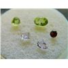 Image 2 : GEMSTONES - ASSORTED FACETED GEMS - INCLUDES AMETHYST, GARNET & PERIDOT - 5 TTL