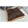 Image 2 : Wild Mink Fur Pillow