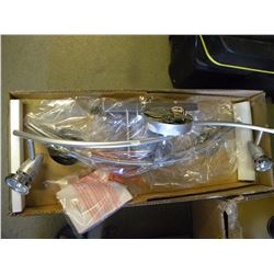 NEW STAINLESS TRILIGHT VANITY LIGHT FIXTURE