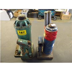 2 HYDRAULIC BOTTLE JACKSS
