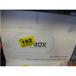BOXED VIRTUAL REALITY HEADSET FOR SMARTPHONE