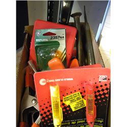 BOX OF MISC SMALL TOOLS