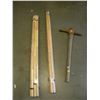 Image 1 : PICK/2 BUNDLES OF MOP HANDLES