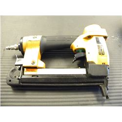 BOSTISH AIR STAPLER