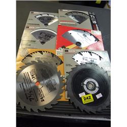 APPROX 7 OR 8 -- 7" SAW BLADES