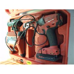 MILWUAKEE 18V LITHIUM ION CORDLESS DRILL/2 BATTERIES/CHARGER/CASE