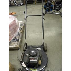 RIGGS & STRATON GAS LAWN MOWER