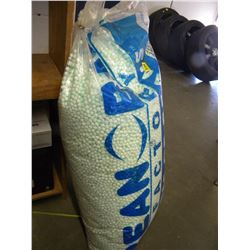 BAG OF PACKING BEANS