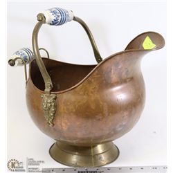 VINTAGE COPPER AND BRASS POT