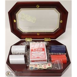 NEW POKER SET IN WOOD HINGED CASE