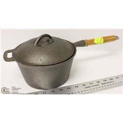 VINTAGE CAST IRON COOKING POT WITH LID
