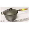 Image 1 : VINTAGE CAST IRON COOKING POT WITH LID