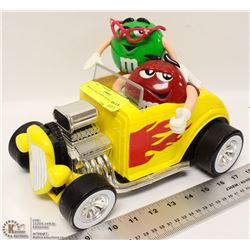 M&M'S CAR CANDY DISPENSER