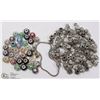Image 1 : LOT OF 120+ PANDORA STYLE CHARMS W/ 7" PANDORA