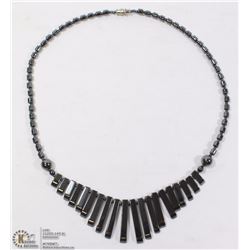 HEMATITE FAN STYLE CHOKER