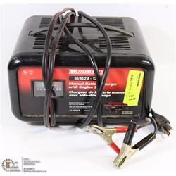 MOTORMASTER MANUAL BATTERY CHARGER WITH ENGINE