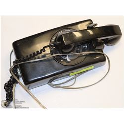 VINTAGE WALL MOUNT ROTARY PHONE