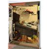 Image 1 : BEVELED MIRROR