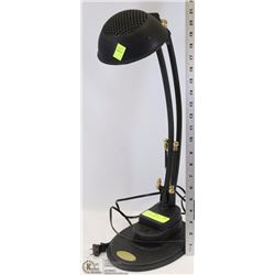 ADJUSTABLE DESK LAMP