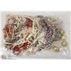 Image 1 : BAG OF COSTUME JEWELRY