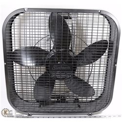 SUNBEAM 3-SPEED FLOOR FAN - BLACK & GREY