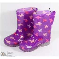 PAIR OF GIRLS LITE-UP RUBBER BOOTS SIZE 9