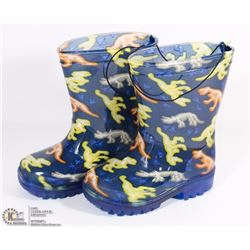 PAIR OF BOYS LITE-UP RUBBER BOOTS SIZE 9