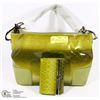 Image 1 : GREEN SNAKE SKIN STYLE HANDBAG WITH SHOULDER STRAP