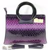 Image 1 : PURPLE SNAKE SKIN STYLE HAND HANDLE HAND BAG