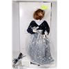 Image 1 : LIGHTED FIBRE OPTIC 29" XMAS DOLL