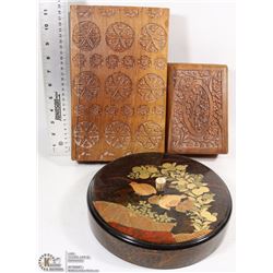 BOX OF ESTATE CARVED WOOD BOXES AND A SERVING DISH